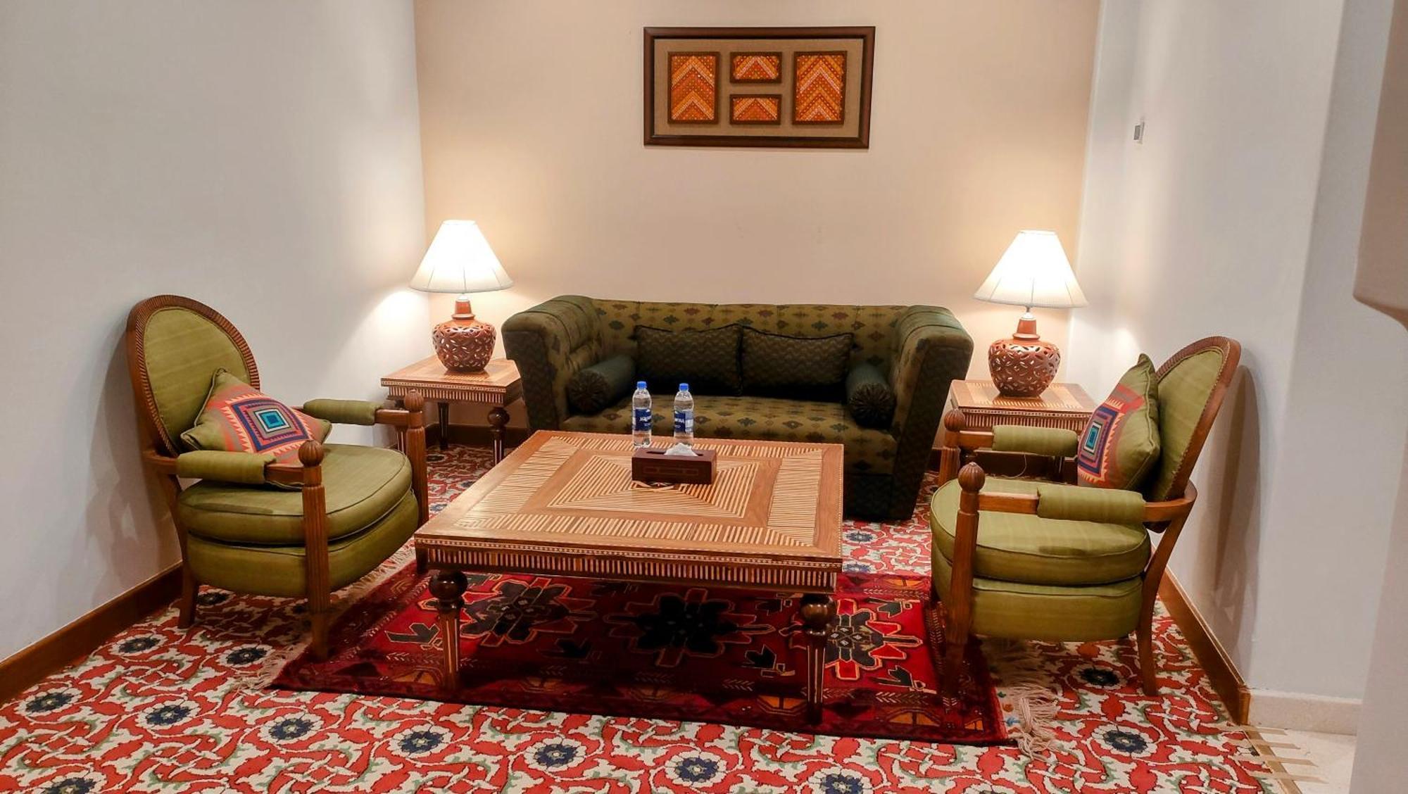 Quetta Serena Hotel 外观 照片